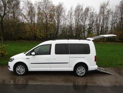 Red Used 2020 VW Caddy Maxi Life Life MPV | £15,950 (Fair price)