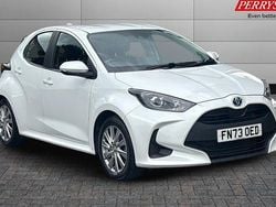 Used 2025 Toyota Yaris Hybrid Hatchback | £16,595 (Super price)