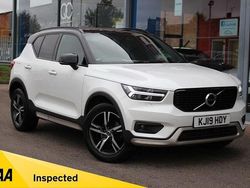 White Used 2019 Volvo XC40 R-Design SUV | £16,275 (Fair price)