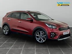 Red Used 2021 Kia Niro 4 SUV | £17,895 (Super price)