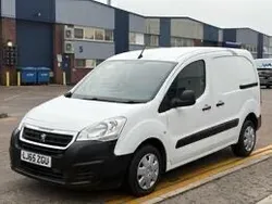 White Used 2015 Peugeot Partner MPV | £2,995 (A bit pricey)