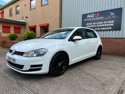 White Used 2013 VW Golf VII SE Hatchback | £6,990 (Fair price)