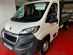 White Used 2018 Peugeot Boxer Van | £8,995 (Good price)