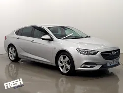 Silver Used 2017 Vauxhall Insignia SRi Hatchback | £7,290 (Fair price)