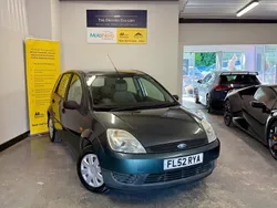 Green Used 2002 Ford Fiesta Hatchback | £995 (Fair price)