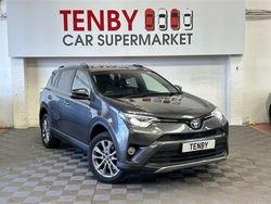 Grey Used 2017 Toyota RAV4 SUV | £12,296 (A bit pricey)