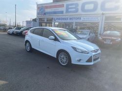 White Used 2014 Ford Focus Zetec Hatchback | £5,295