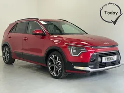 Red Used 2024 Kia Niro 3 SUV | £25,050 (Fair price)