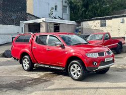 Red Used 2014 Mitsubishi L200 Pickup | £10,795 (Expensive)