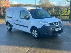 White Used 2020 Nissan NV250 Acenta Van | £5,895 (Fair price)