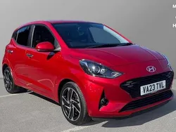 Red Used 2023 Hyundai i10 Premium Hatchback | £14,707 (Fair price)