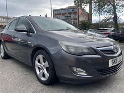 Grey Used 2011 Vauxhall Astra SRi Hatchback | £1,795 (Good price)