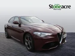 Red Used 2017 Alfa Romeo Giulia Edizione Speciale Sedan | £14,495