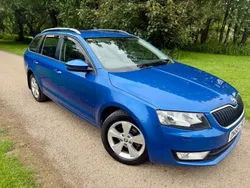 Blue Used 2016 Skoda Octavia SE L Estate | £6,990 (Fair price)