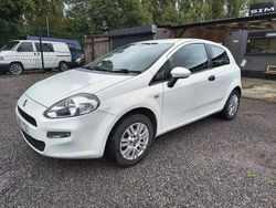 White Used 2015 Fiat Punto Pop Hatchback | £2,395 (Good price)