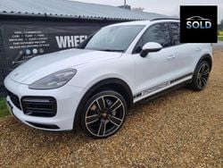 White Used 2018 Porsche Cayenne SUV | £35,000 (Super price)