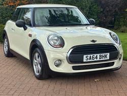 White Used 2014 Mini ONE Hatch Hatchback | £3,245 (Expensive)