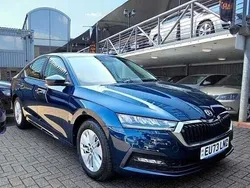 Petrol blue Used 2023 Skoda Octavia SE Hatchback | £16,480 (Fair price)