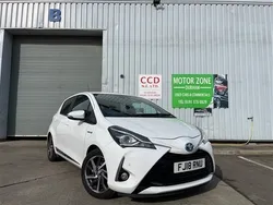 White Used 2018 Toyota Yaris Hatchback | £8,995 (Fair price)