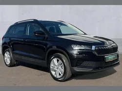 Black New 2025 Skoda Karoq SE SUV | £27,990 (Fair price)