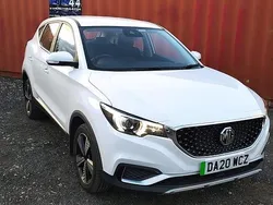 White Used 2020 MG ZS Excite Sedan | £8,799