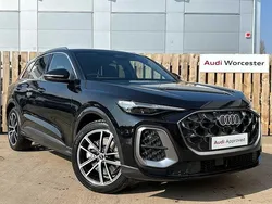 Mythos black Used 2025 Audi Q5 Comfort SUV | £56,690