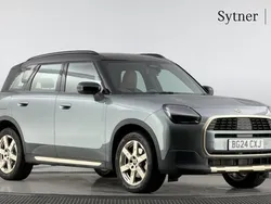 Green Used 2024 Mini Countryman SUV | £28,000 (Good price)