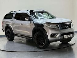 Silver Used 2018 Nissan Navara Pickup | £15,000 (Fair price)