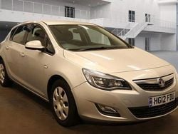 Silver Used 2012 Vauxhall Astra Hatchback | £2,375 (Good price)