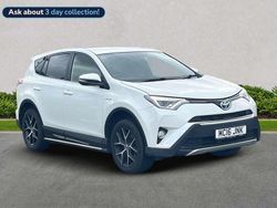 White Used 2016 Toyota RAV4 | £12,899 (Fair price)