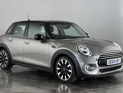 Used 2021 Mini Cooper Exclusive Hatchback | £15,450 (Fair price)