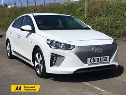 White Used 2019 Hyundai Ioniq Premium SE Sedan | £9,495 (Fair price)