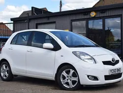 White Used 2010 Toyota Yaris Hatchback | £2,872 (Fair price)