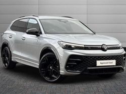 Oyster silver New 2025 VW Tiguan R-line SUV | £37,850 (Fair price)
