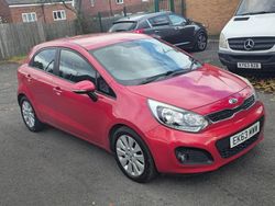 Red Used 2013 Kia Rio 2 Hatchback | £1,895 (Good price)