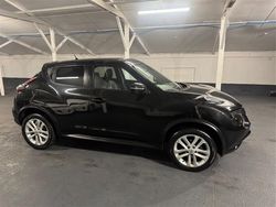 Black Used 2017 Nissan Juke N-Connecta SUV | £5,690 (Fair price)