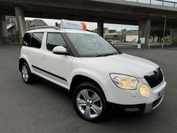White Used 2013 Skoda Yeti SE SUV | £4,490 (A bit pricey)