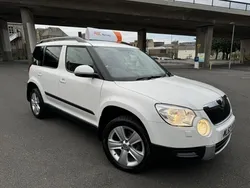 White Used 2013 Skoda Yeti SE SUV | £4,490 (A bit pricey)