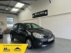 Grey Used 2007 Renault Clio II Privilege Hatchback | £2,995 (Fair price)