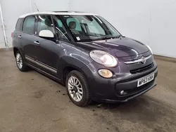 Grey/white Used 2013 Fiat 500L Lounge MPV | £2,595 (Fair price)