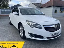 White Used 2016 Vauxhall Insignia SRi Hatchback | £4,490 (Fair price)