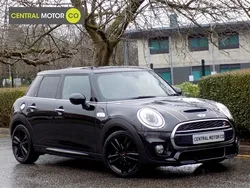 Black Used 2017 Mini Cooper S Hatch Hatchback | £8,995 (Fair price)