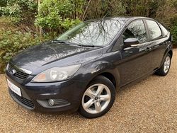 Grey Used 2011 Ford Focus Zetec Hatchback | £5,490 (Fair price)