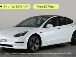 White Used 2022 Tesla Model 3 RWD Sedan | £20,634 (Fair price)
