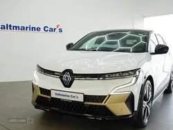 Used 2024 Renault Mégane Iconic Hatchback | £22,290 (Fair price)