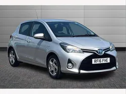 Tyrol silver Used 2016 Toyota Yaris Hybrid Hatchback | £13,150 (Fair price)
