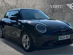 Black Used 2024 Mini Cooper Classic Hatchback | £21,490