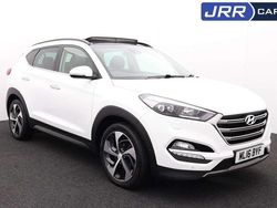 White Used 2016 Hyundai Tucson Premium SE SUV | £13,130 (Fair price)