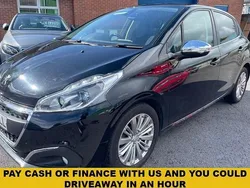 Black Used 2019 Peugeot 208 Signature Sky Hatchback | £6,295 (Fair price)