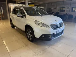 White Used 2016 Peugeot 2008 Allure SUV | £4,490 (Good price)